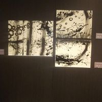 中館のラウンジにある素晴らしいアート