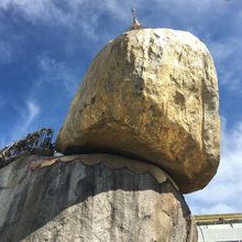 いまにも落ちそう