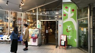 他店には無いものも見つかる