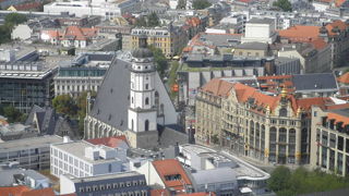 ライプチヒの街をながめられる高層ビル