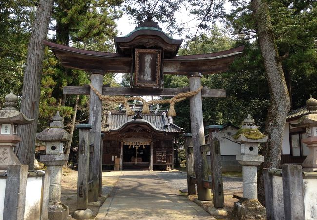 武蔵の生家の隣に有る神社です