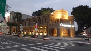 台南美術館一号館