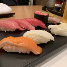 まぐろ5選メニュー＋アラカルト