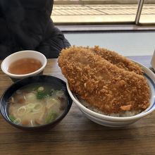 わらじカツ丼