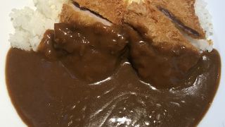 ヒレカツチーズカレー