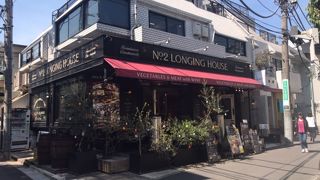 おしゃれな空間で美味しい野菜たっぷりご飯