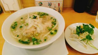 (ハローベトナム)　ブンチャーとバインミーはテイクアウトも出来ます