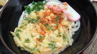 （再訪）昼時はすごい行列です