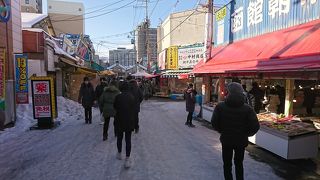 客引きと外国人の声