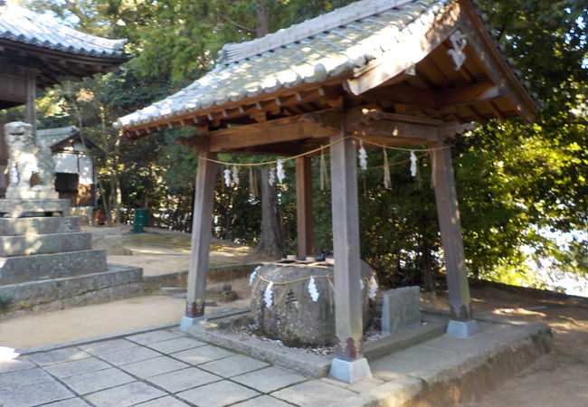 立派な神社です