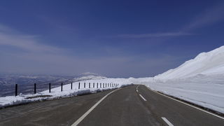 雪の回廊