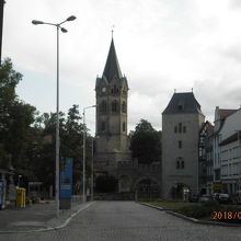 カールス広場　ニコライ塔