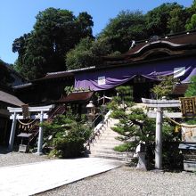 こちらは都久夫須麻神社です。