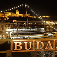 ナイトクルーズ乗り場付近の夜景