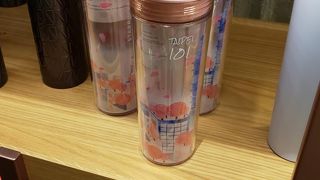 台北101限定品も