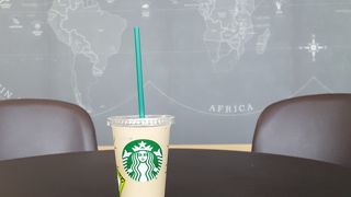 海ほたるのスターバックス