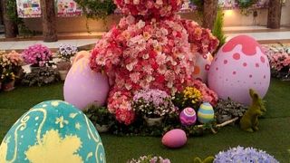 イースターのディスプレイがカラフルで良かった。