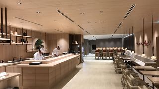 成田空港 JALファーストクラスラウンジ