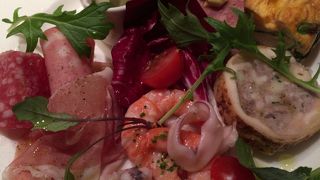 新鮮なお野菜たっぷりいただけます