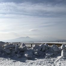 残雪と蓼科山