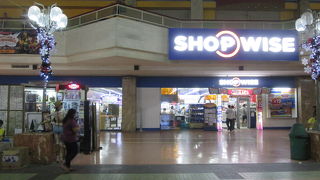 １階にスーパーがありました