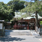 公園のような神社