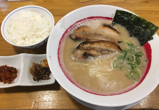 濃厚煮干とんこつラーメン 石田てっぺい 寝屋川店
