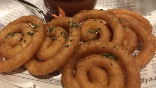 店員さんの対応が素敵で評価3割増し