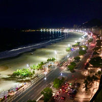 夜のビーチを一望！