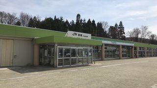 本州最北のサービスエリア、岩木山とりんご園（上り線）