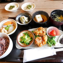 とろろ150円付けた