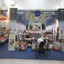 セントラルフードホール