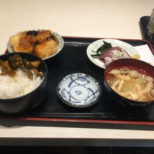 平目あんかけとかつお刺身定食
