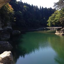 紅葉の頃はもっとすごいかも。