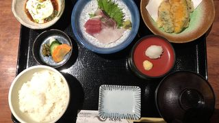 ランチはリーズナブル