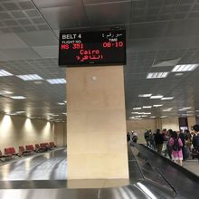 バゲージターンテーブル