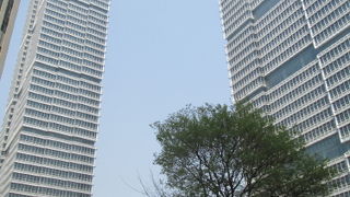 再開発がすさまじい。