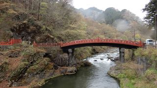 「カミバシ」ではなく「シンキョウ」と読むのを初めて知りました