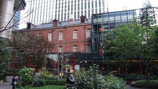 都会のオアシス