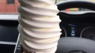 ケーキも美味しいがソフトクリームも抜群