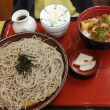 そばセットです