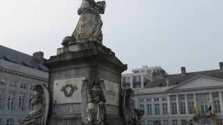 ベルギー革命の聖地・・・