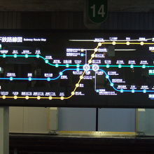 大通駅で東西線、東豊線に接続します