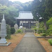 小浜公園に隣接している寺院