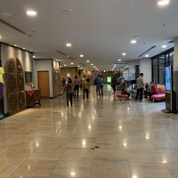 ロビーラウンジ