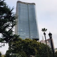 日比谷公園から見た、東京ミッドタウン日比谷 