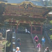 二天門正面です