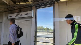 成田空港に行く時に利用