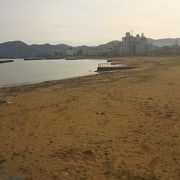 海水浴場としては小さい