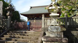 敷地内に入れません